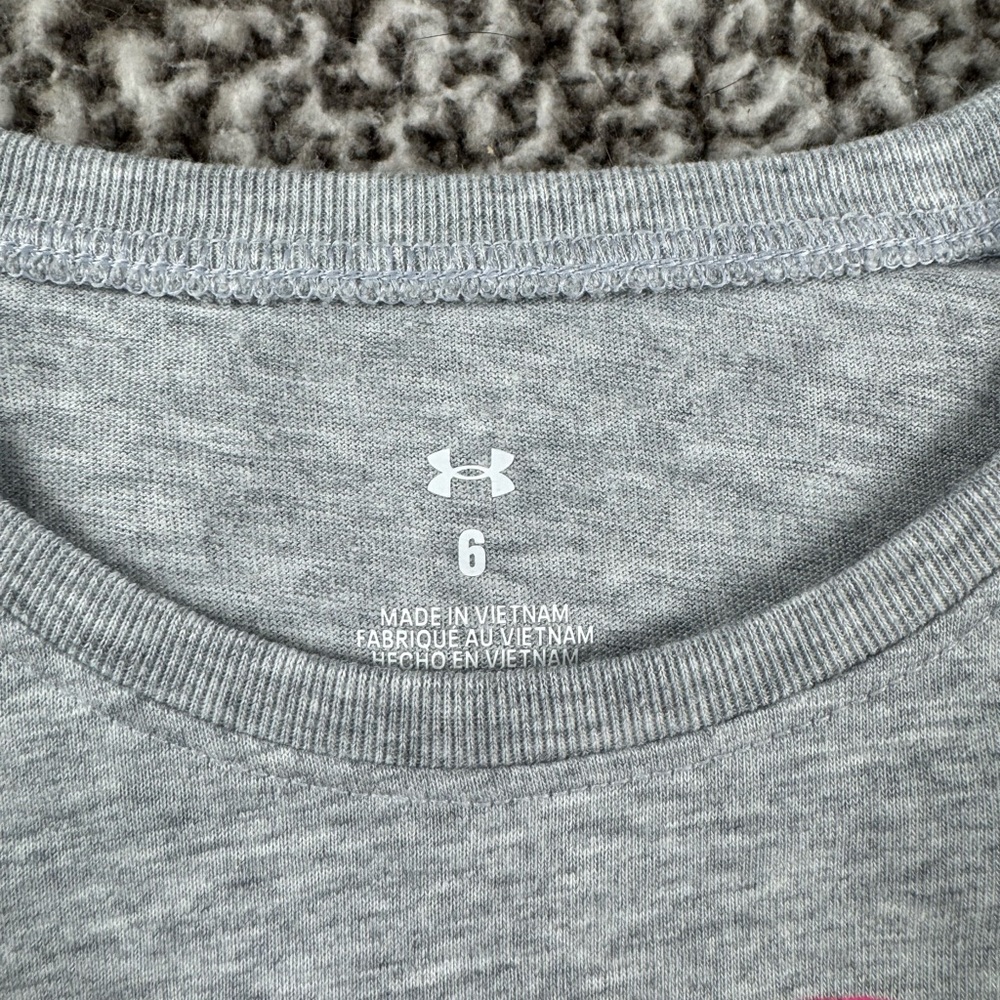 Under Armour Kids matching animal print Set - Gray and Pink - Picture 3 of 8